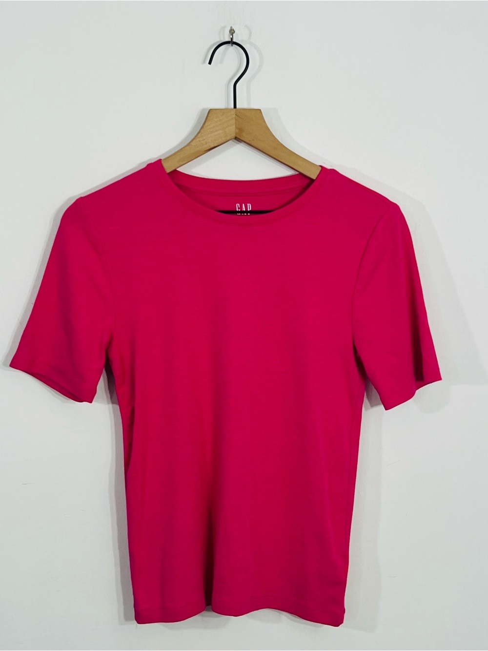 GAP Modern Tee Medium Tall Pink Short Sleeve Crewneck Cotton Mix Casual Stretch
